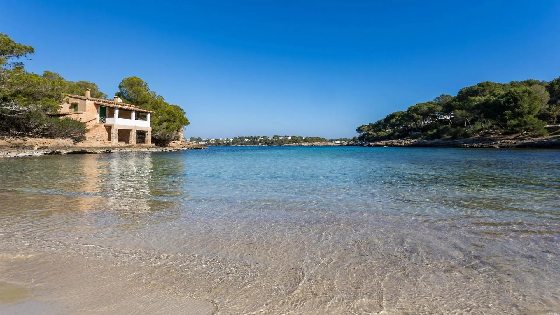 Casa Far Villa Porto Petro  Holiday home